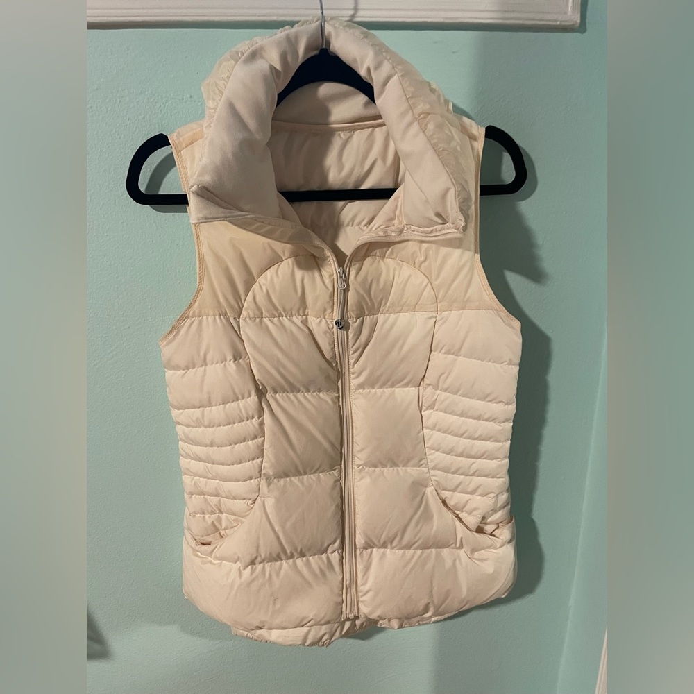 Lululemon down vest. Size 8.